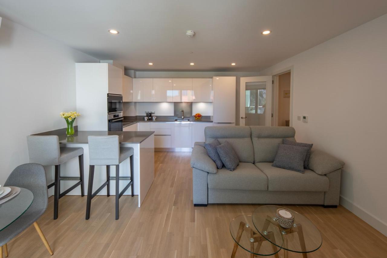 Brand New Luxury 1 Bed 2 Bath Apartment - Spa & Pool Gibraltar Exterior foto