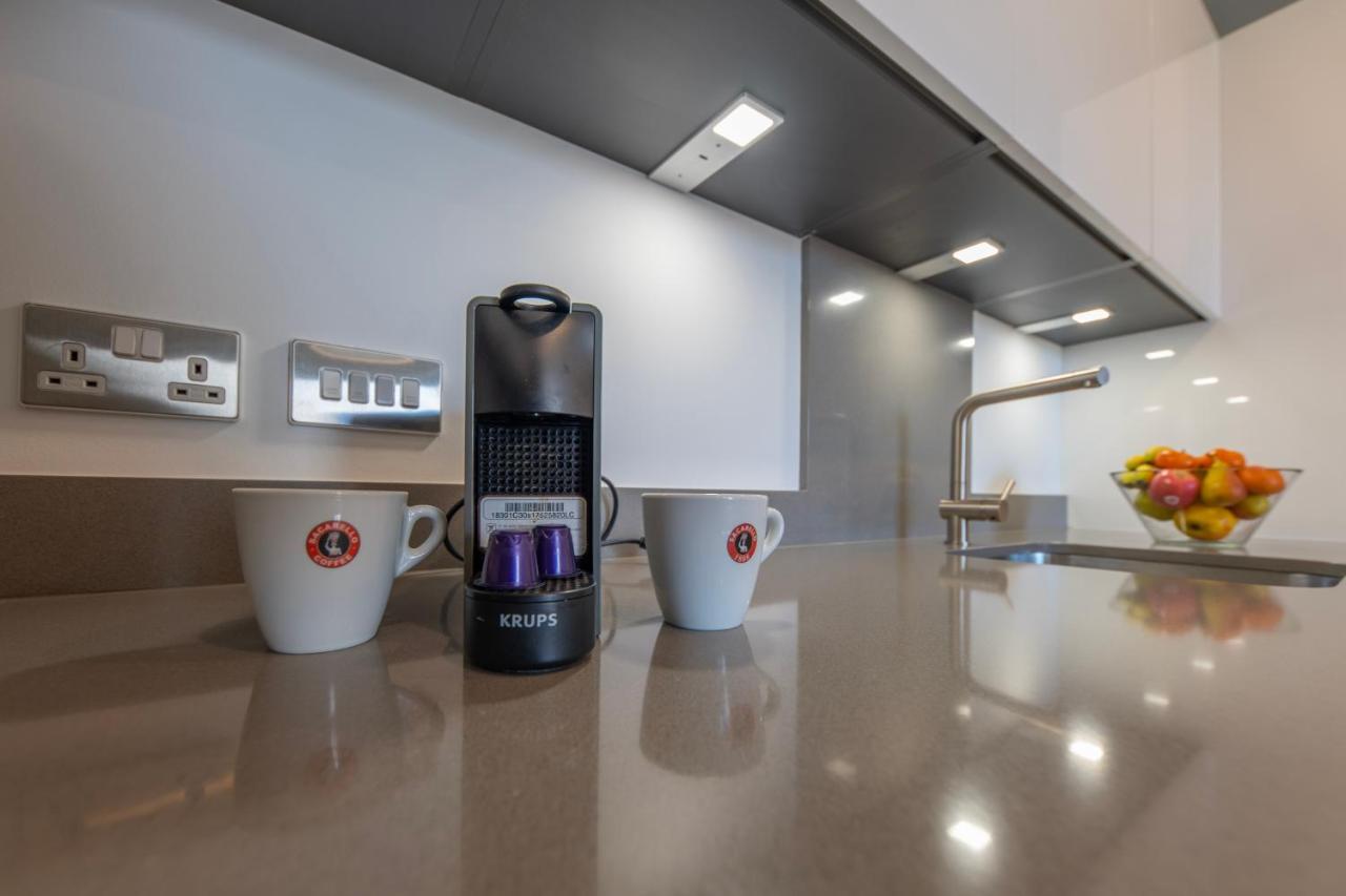 Brand New Luxury 1 Bed 2 Bath Apartment - Spa & Pool Gibraltar Exterior foto