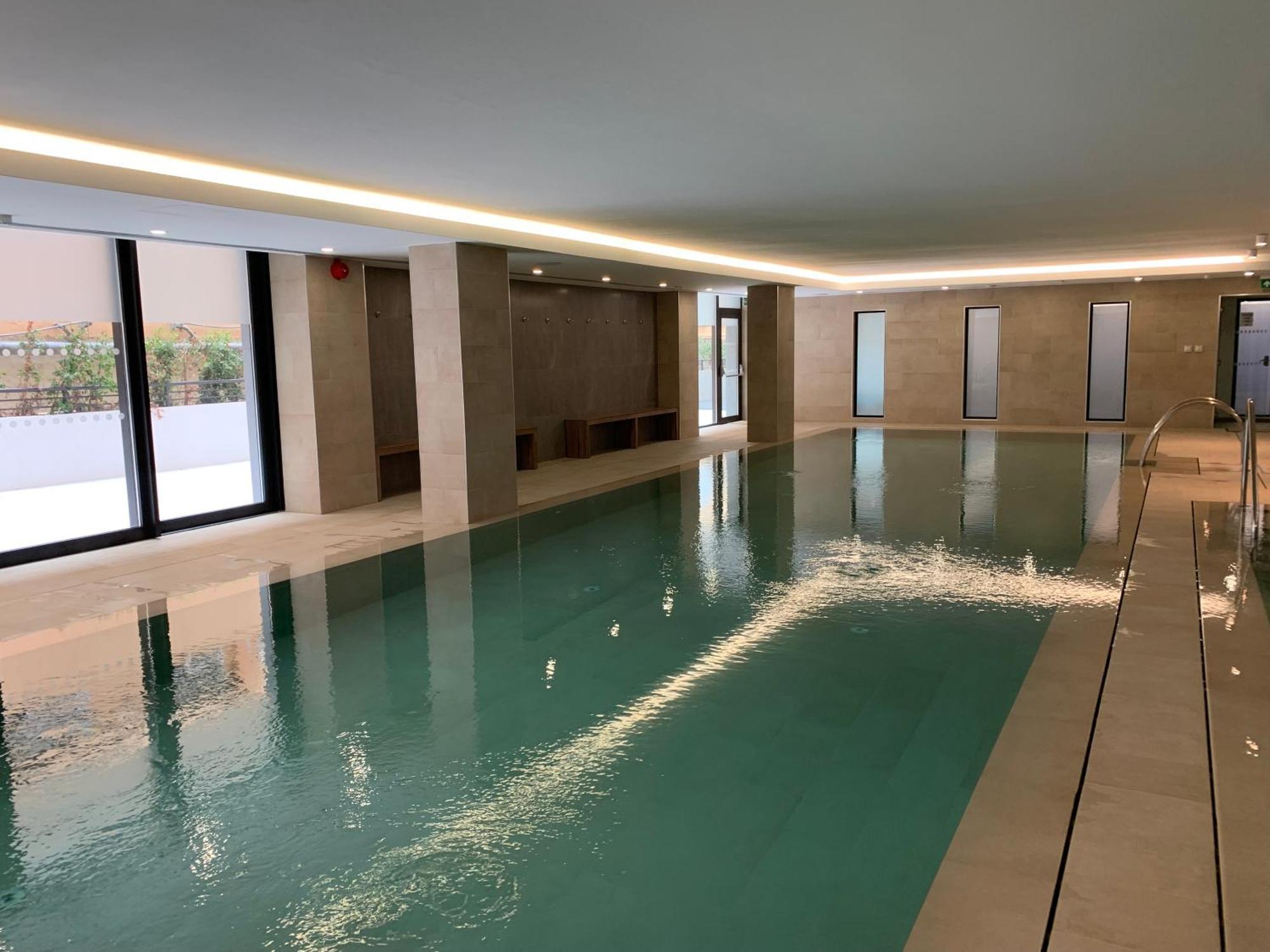 Brand New Luxury 1 Bed 2 Bath Apartment - Spa & Pool Gibraltar Exterior foto